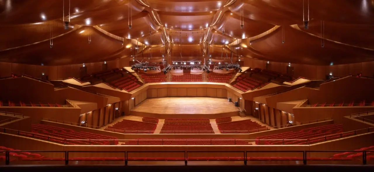 Sinpoli Hall in Italy